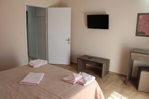 Chambres insonorisées, Wi-Fi gratuit, draps fournis