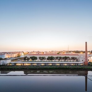 واجهة المنشأة