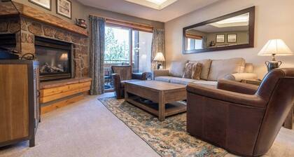 Powder Days & Fireside Nights - Walk to Steamboat!