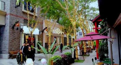 Qing shi guang apartment(greenland Central Plaza store)