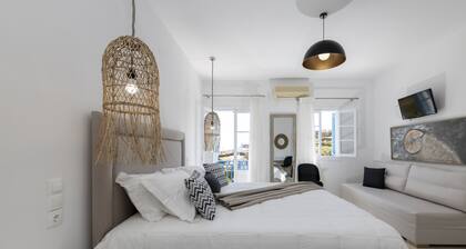 Eutuxia Rooms & Studios