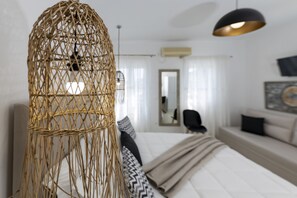 Superior Studio, Sea View (Apollonia) | 1 bedroom, hypo-allergenic bedding, iron/ironing board, free WiFi