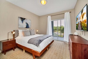 6 bedrooms, iron/ironing board, free WiFi, bed sheets