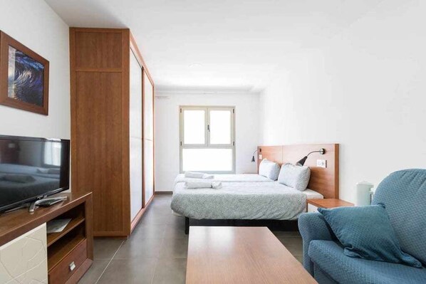 1 bedroom, desk, iron/ironing board, travel cot