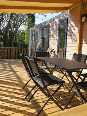 Mobilhome 3 chambres 6/8 personnes 33m2 | Servicios de la habitación