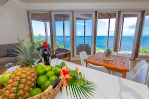 House, 3 Bedrooms | Dining