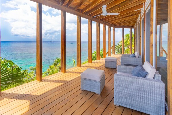 House, 3 Bedrooms | Property grounds