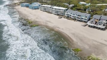 House, 5 Bedrooms | Beach | Beach nearby
