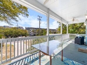 Talo, 5 makuuhuonetta | Terassi/patio