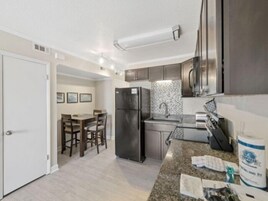 Condo, 1 Bedroom | Private kitchen | Fridge, microwave, oven, coffee/tea maker