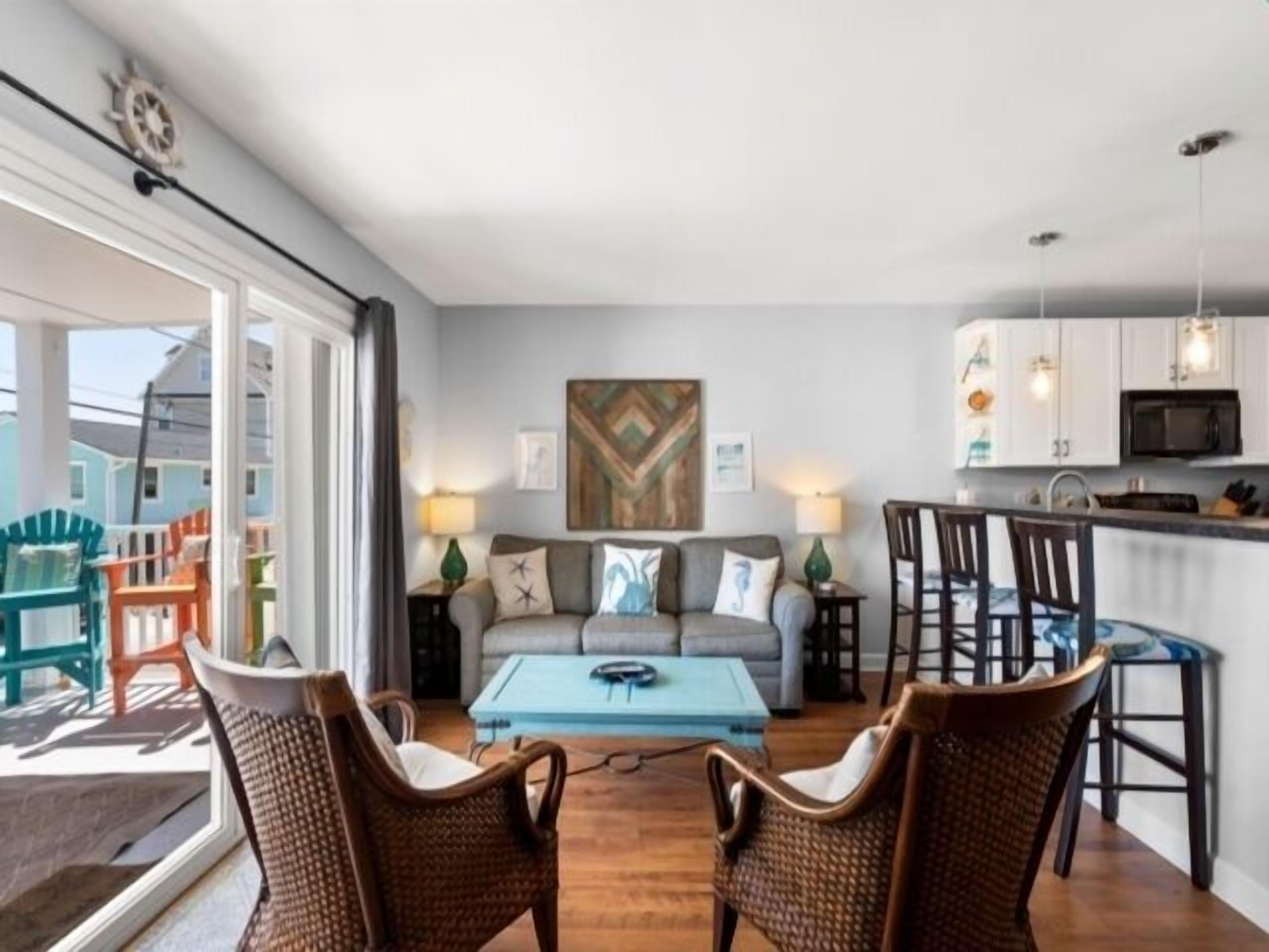 Condo, 2 Bedrooms | Interior