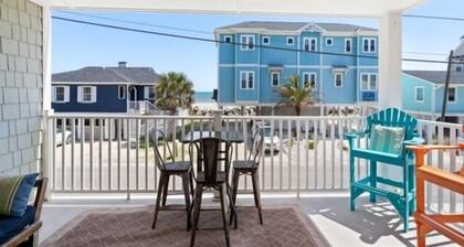 Laid Back By The Sea - Steps From The Beach With Amazing Ocean Views. Parking For 2 Included. 2 Bedroom Condo by RedAwning