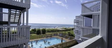 Condo, 1 Bedroom | Property grounds