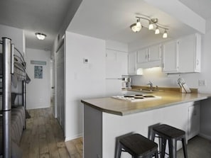 Condo, 1 Bedroom | Private kitchen