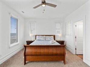 Townhome, 6 Bedrooms | 6 bedrooms, free WiFi - A Shore Thing 2 - Oceanfront And Pet Friendly Home - See The Sunrise, Hear The Waves, Feel The Breeze - Large Oceanfront Balcony 6 Bedroom Townhouse by RedAwning (Carolina Beach)