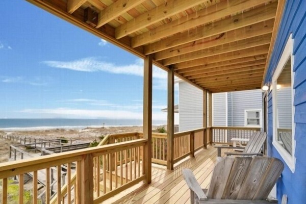 House, 3 Bedrooms | Property grounds