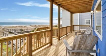 Sea Haven - Oceanfront! Amazing Master Suite With A Private Oceanfront Deck! Recently Renovated And Perfect For The Entire Family 3 Bedroom Home by RedAwning