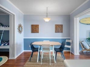 Condo, 1 phòng ngủ | Khu ăn uống