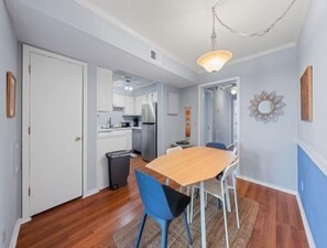 Condo, 1 Bedroom | Dining