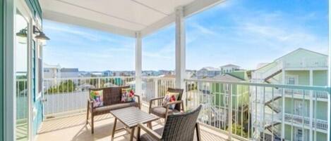 Townhome, 5 Bedrooms | Balcony