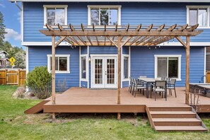 House, 4 Bedrooms | Terrace/patio