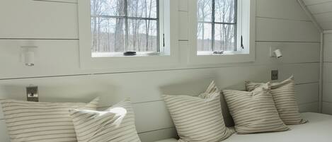 2 habitaciones, escritorio, tabla de planchar con plancha y wifi gratis