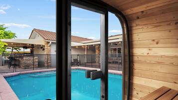 Outdoor pool, a heated pool