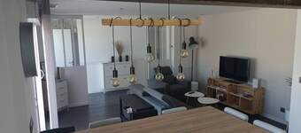 Chill and relax home Charming house with swimming pool for children and adults