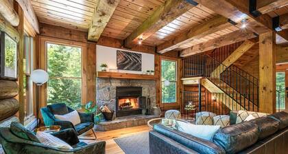 Signature Chalet | Spa, Sauna & Fireplace at Eko59