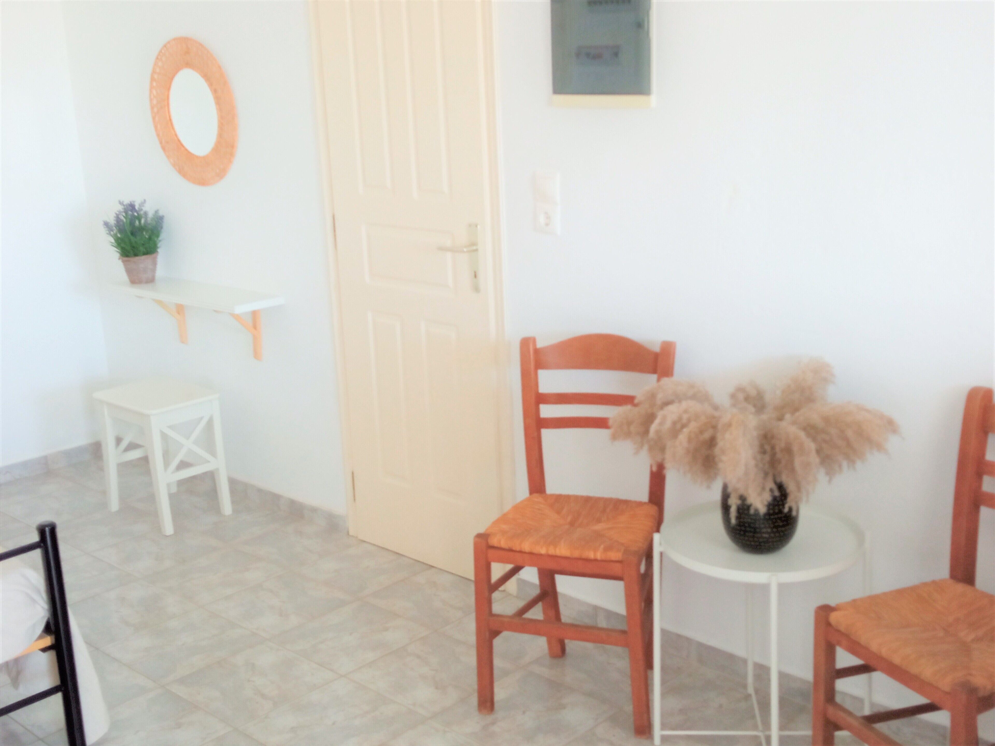 Basic Double Room | Soundproofing, free WiFi, bed sheets
