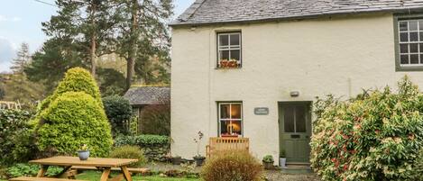 平房 | 住宿正面