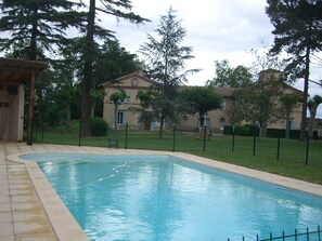 Piscine extérieure