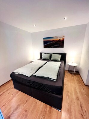 1 chambre, Wi-Fi gratuit, draps fournis