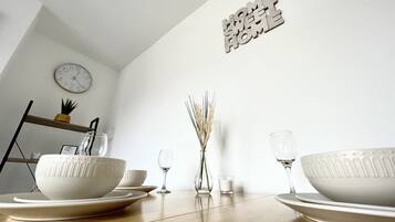 House | Private kitchen | Fridge, microwave, oven, stovetop