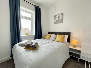 House | 3 bedrooms, iron/ironing board, free WiFi, bed sheets - Worksop Newly Refurbished 3-bedroom House (Worksop)