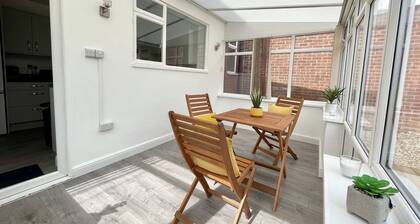 Worksop Newly Refurbished 3-bedroom House