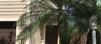 LUXURY ROOM #2 WITH BALCONY NEAR EVERGLADES AND FLORIDA KEYS.