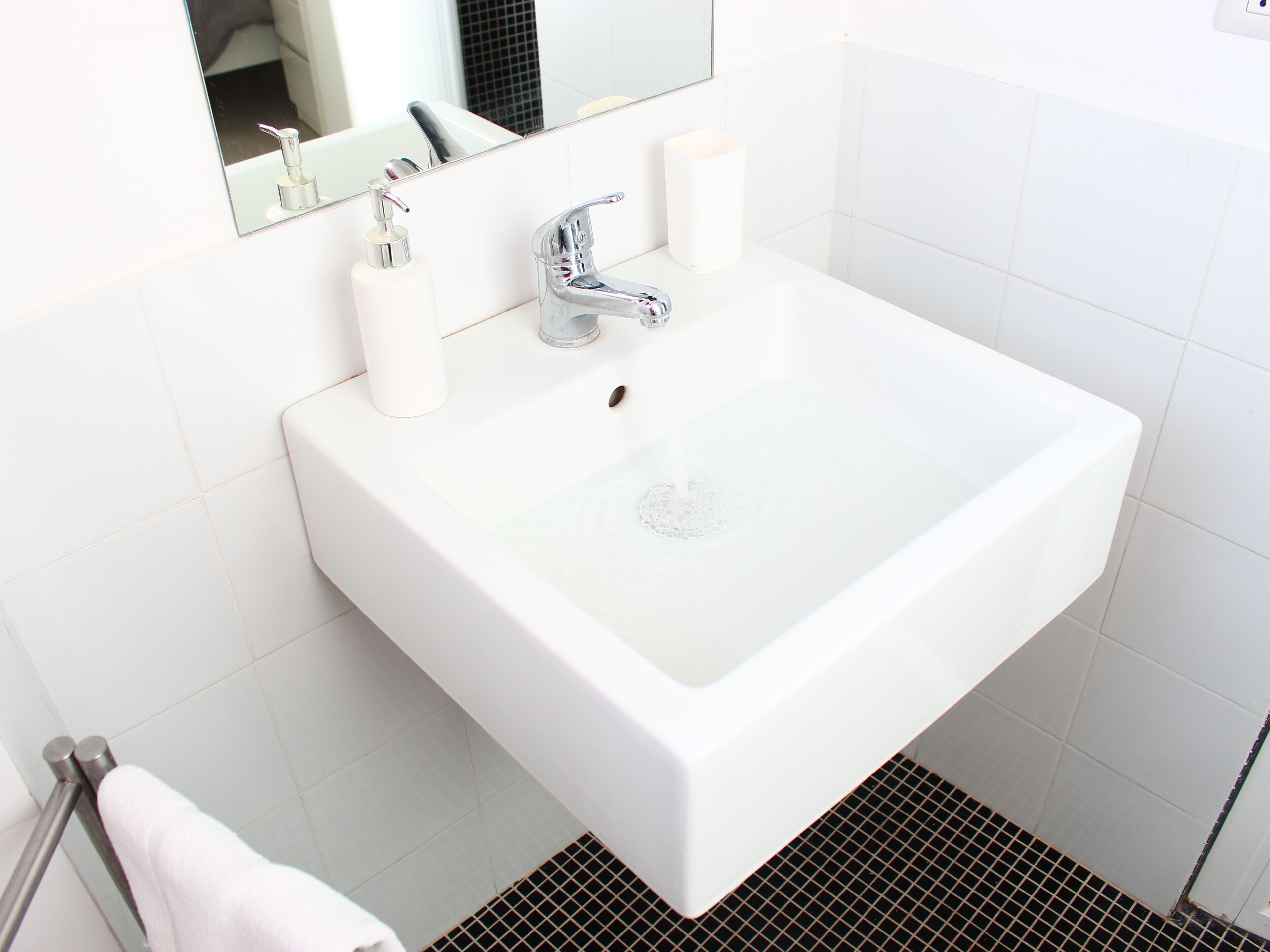 superior double room, 1 bedroom | bathroom | shower, rainfall showerhead, hair dryer, towels