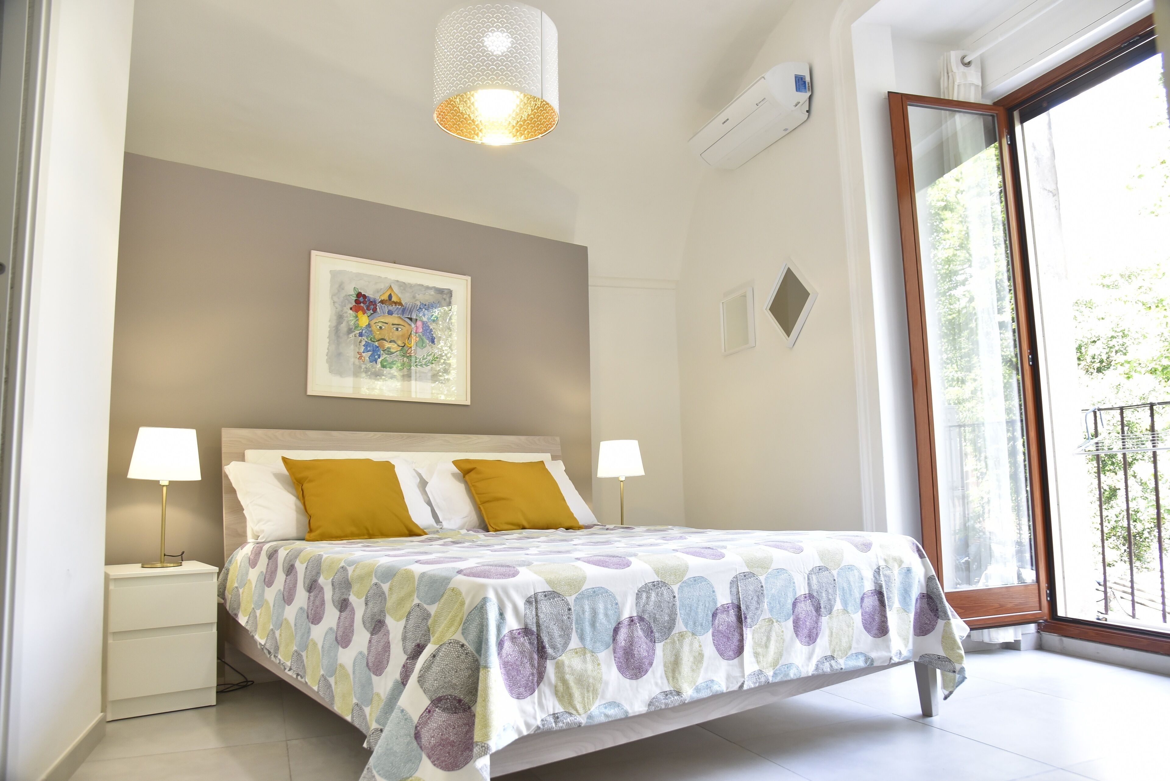 design suite, 1 bedroom, city view | 1 bedroom, premium bedding, in-room safe, individually decorated