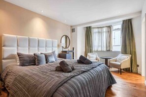 2 Schlafzimmer, Schreibtisch, Bügeleisen/Bügelbrett, kostenloses WLAN