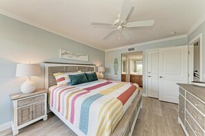 2 bedrooms, iron/ironing board, internet