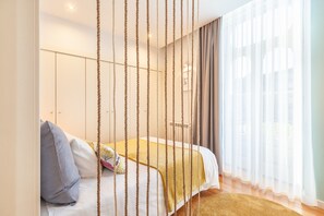 Iron/ironing board, free WiFi, bed sheets - D&S - Ribeira Premium Apartments I (Oporto)