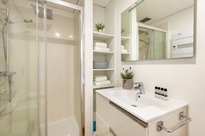 Imagen sin descripción, 2 de 18, botón