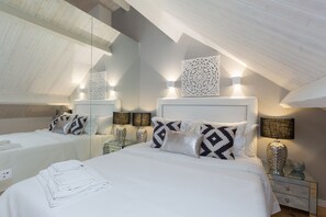 1 chambre, fer et planche à repasser, accès au Wi-Fi (inclus)