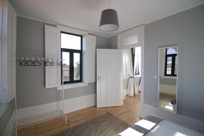 1 室のベッドルーム、アイロン / アイロン台、WiFi (無料)、ベッドシーツ