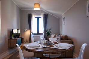 Interior - Lapa 32 - Pedro IV (Oporto)