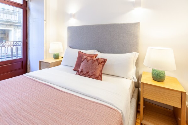 Accès au Wi-Fi (inclus), literie fournie