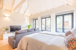 Desk, iron/ironing board, free WiFi, bed sheets