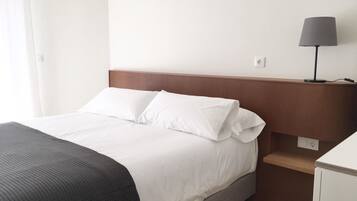 1 bedroom, iron/ironing board, bed sheets