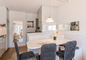 Dining - Eiger Residence (Wengen)